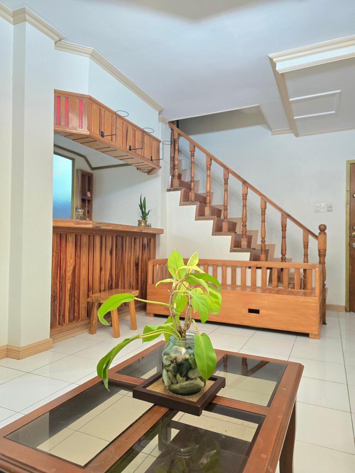35 Amistad Guesthouse Багио Экстерьер фото