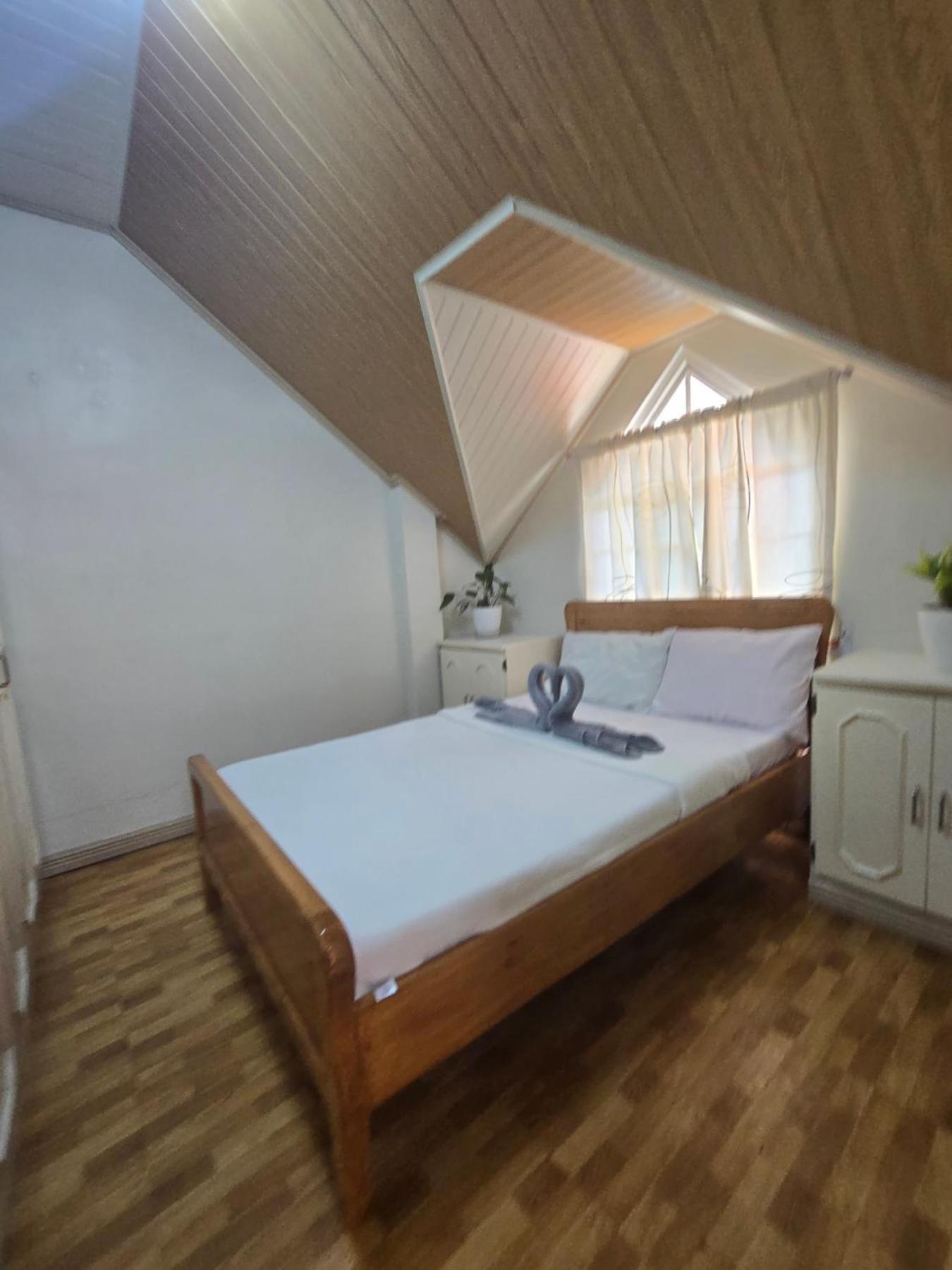 35 Amistad Guesthouse Багио Экстерьер фото